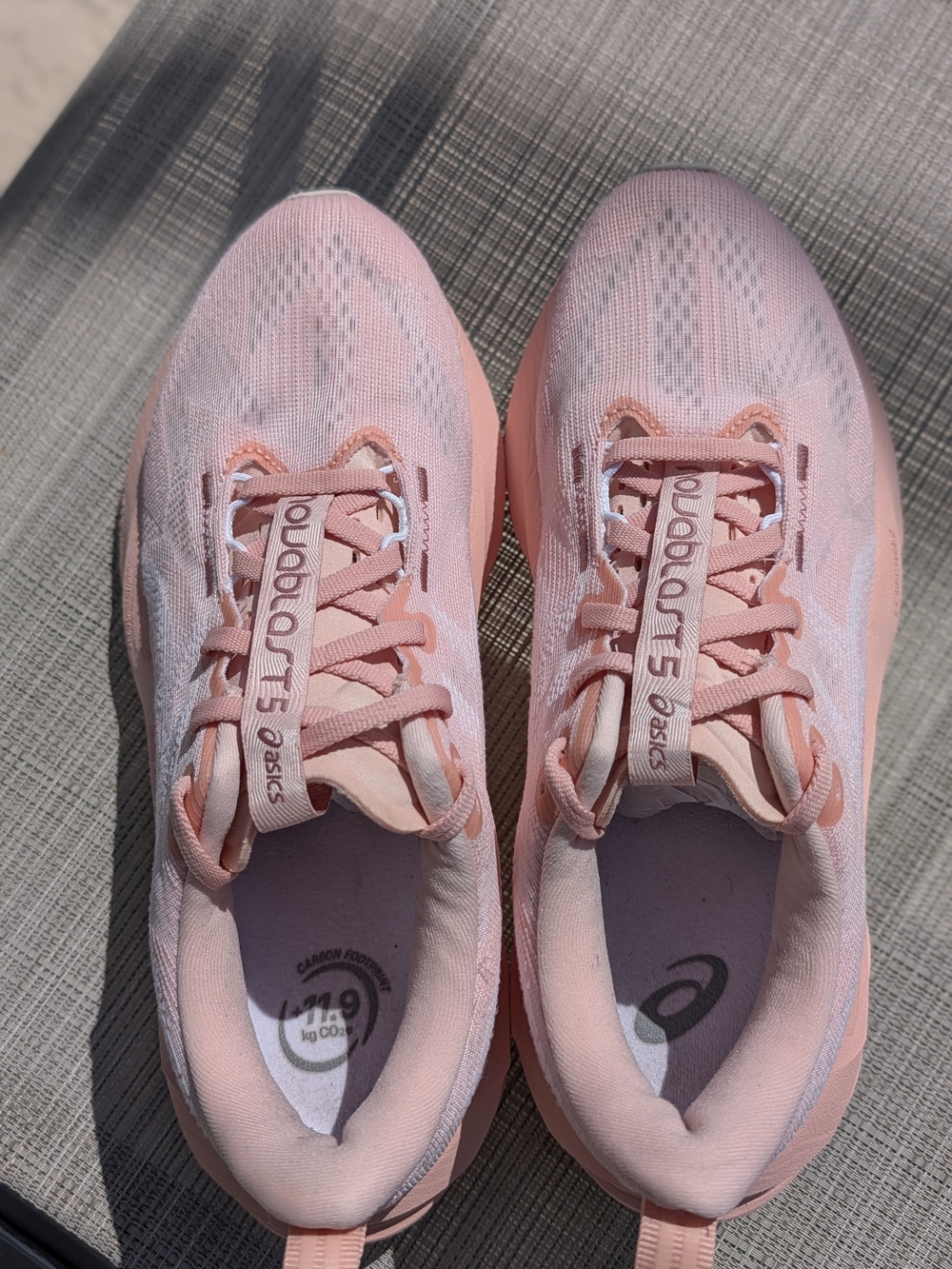 ASICS Novablast 5 Womens 8.5 Pink Running Shoes FF Blast Max Good Condition. - Picture 7 of 12